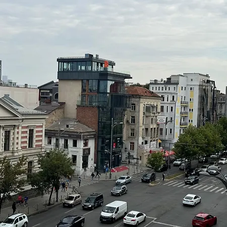 Apartamento Airy & Beautiful Downtown *